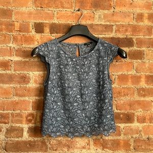 Aritzia (Talula) Women's Short-Sleeve Blouse